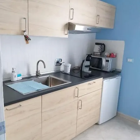 Couette-café Il Glicine Nascosto 3*