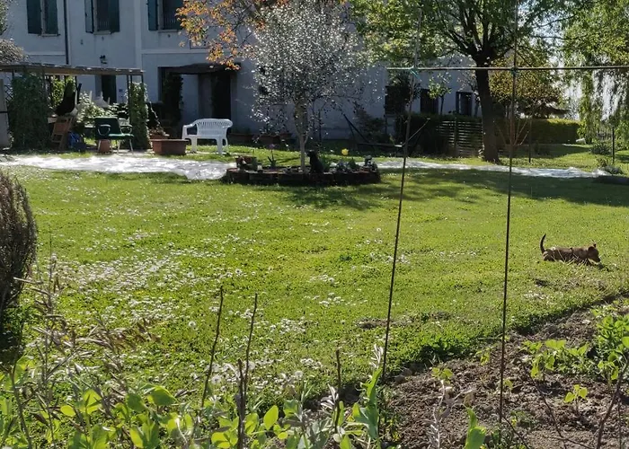 Il Glicine Nascosto Oda ve Kahvaltı Cotignola